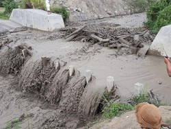 Banjir Lahar Dingin Terjadi di Sinabung, Jalur Transportasi Sempat Putus