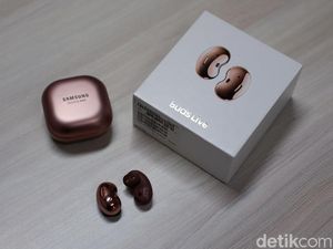 Galaxy Buds Live, TWS Unik Berdesain Mirip Kacang Merah Galaxy Buds Live, TWS Unik Berdesain Mirip Kacang Merah