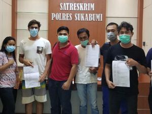 Kasus Ribut Bule dan Wisatawan di Sukabumi Berakhir Damai Kasus Ribut Bule dan Wisatawan di Sukabumi Berakhir Damai