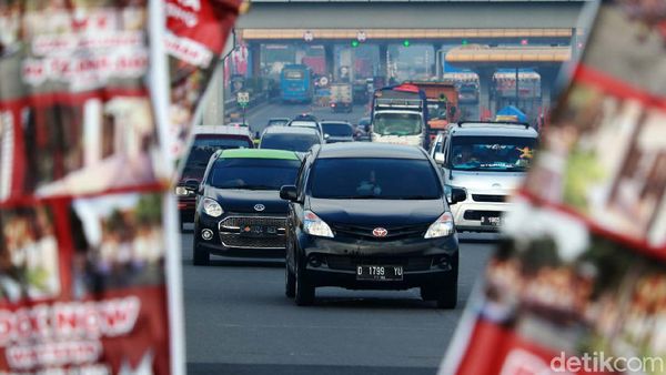 Libur Panjang, Lalin di Tol Cileunyi Ramai Lancar