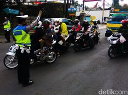 14 Ribu Polisi Kawal Libur Cuti Bersama di Jabar