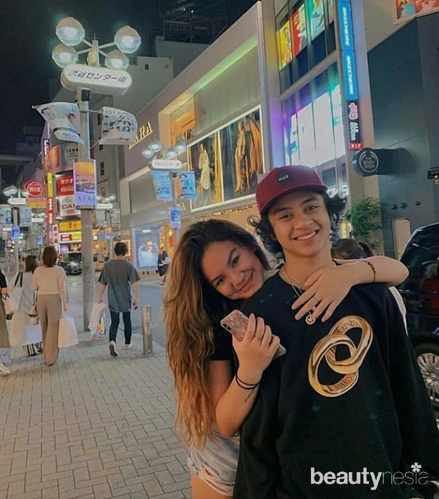 Gaya pacaran artsi Indonesia