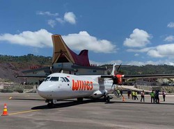 Perdana! Wings Air Daratkan Pesawat ATR di Tana Toraja