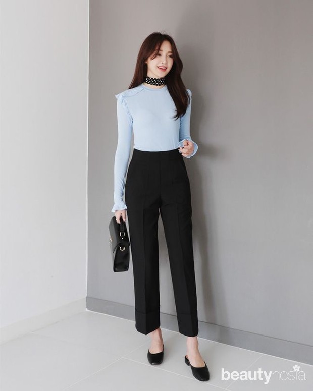 Gaya fashion dengan celana formal