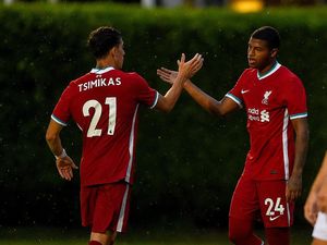 Debut di Liverpool, Tsimikas Disambut Milner dengan Omelan Debut di Liverpool, Tsimikas Disambut Milner dengan Omelan