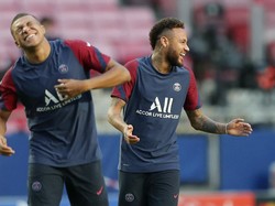 Real Madrid Pilih Mbappe atau Neymar? Ini Saran Ronaldo