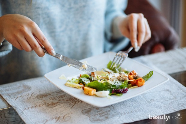 makanan ini dapat membantu mengurangi rasa stres dan menjaga pikiran agar tetap positif.