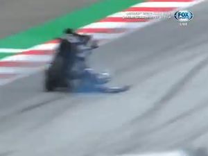 Detik-detik Maverick Vinales Jatuhkan Diri di Kecepatan 230 km/jam
