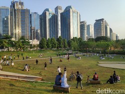 9 Taman di Jakarta Pusat yang Dekat dengan Halte Transportasi Umum