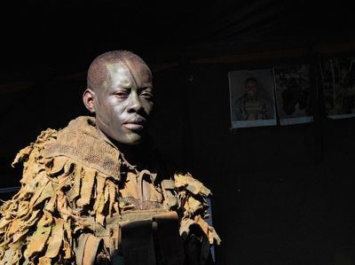 Potret Perempuan Tangguh Penjaga Gajah dari Zimbabwe