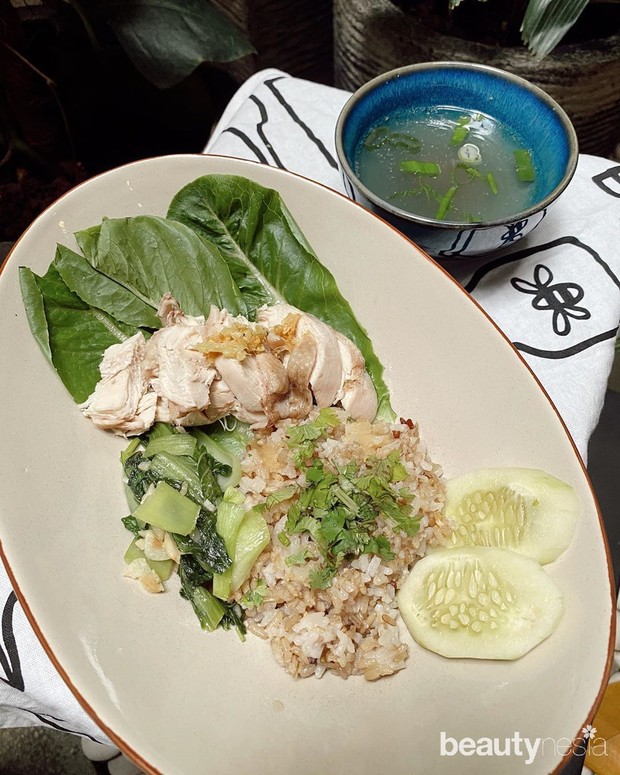 Andra Alodita/sumber: instagram.com/alodita Nasi hainam sehat ala alodita