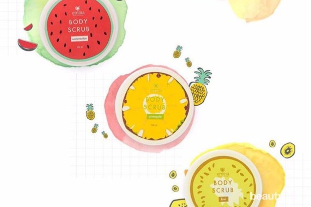 Emina body scrub merupakan body scrub lokal terbaik untuk remaja