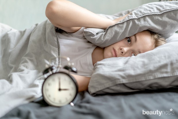 Kondisi mental yang sedang terganggu juga bisa menyebabkan gangguan tidur.