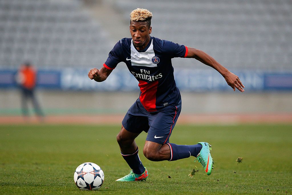 LISBON, PORTUGAL - AUGUST 23: Kingsley Coman of FC Bayern Munich celebrates after scoring his team's first goal  during the UEFA Champions League Final match between Paris Saint-Germain and Bayern Munich at Estadio do Sport Lisboa e Benfica on August 23, 2020 in Lisbon, Portugal. (Photo by Manu Fernandez/Pool via Getty Images)