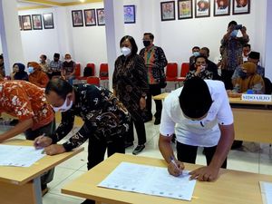Pemeriksaan Kesehatan Bapaslon Pilbup Kabupaten Blitar di Malang