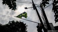 Atribut Ormas di Bintaro Permai Ditertibkan