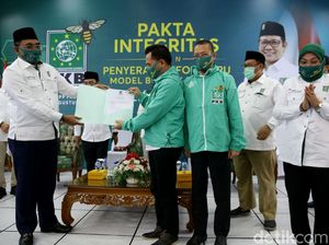 PKB Serahkan Formulir B.1-KWK pada Calon Kepala Daerah