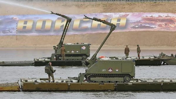 Foto-foto Kinerja Robot Damkar di Dunia