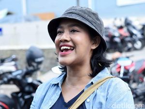Mengenal Siti Fauziah, Pemeran Bu Tejo yang Nyinyir di Film Tilik Mengenal Siti Fauziah, Pemeran Bu Tejo yang Nyinyir di Film Tilik