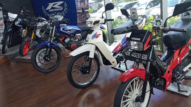 Yamaha F1Z