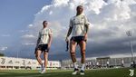 Pirlo Jalani Hari Pertama Latih Juventus, Difoto Bareng Ronaldo