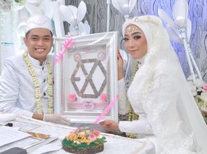 Viral Pernikahan Fan Girl K-Pop, Semuanya Serba EXO dari Mahar hingga Dekor