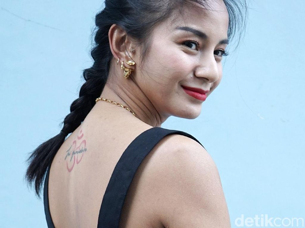 Berkulit Gelap, Kirana Larasati Tak Setuju Cantik Harus Putih Berkulit Gelap, Kirana Larasati Tak Setuju Cantik Harus Putih