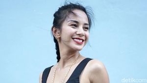 Guys, Kirana Larasati Lagi Jomblo Lo!