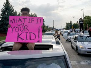 Jacob Blake Berupaya Melerai Pertengkaran Saat Ditembak Polisi AS