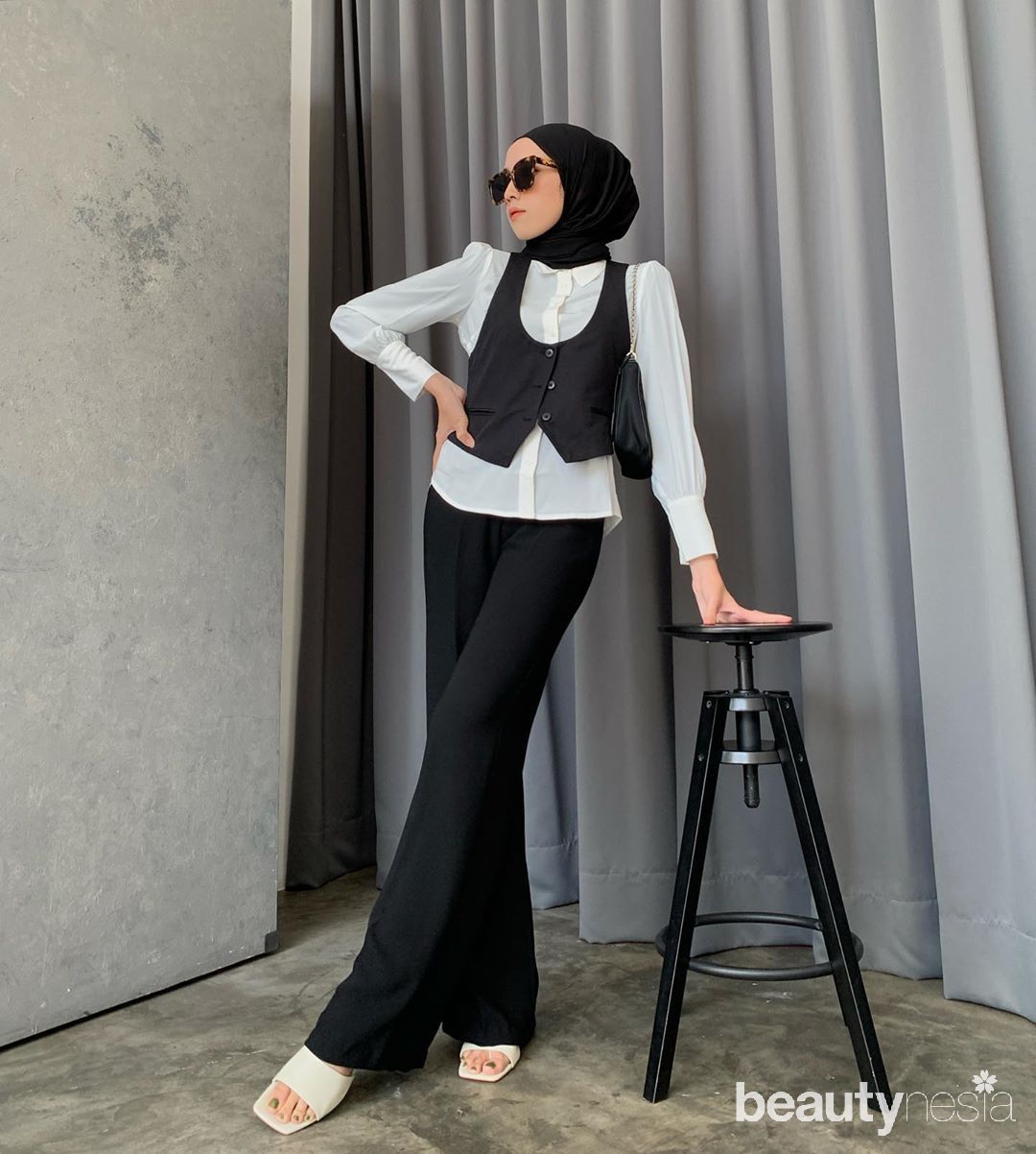 selebgram Amelia Elle