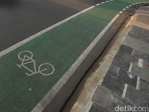 Anies Usul Sepeda Boleh Masuk Tol, Komisi B DPRD DKI Cek Aspek Keamanan