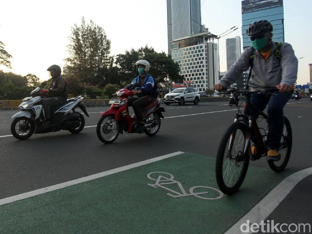PKB Soal Road Bike Masuk Tol: Optimalkan Jalur Sepeda