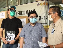 Beri Bantuan APD, Bertrand Antolin Tak Mau Berhenti Berbagi