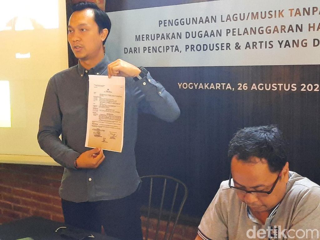 Asirindo Laporkan 15 Pengusaha Karaoke yang Gunakan Lagu Tanpa Izin Asirindo Laporkan 15 Pengusaha Karaoke yang Gunakan Lagu Tanpa Izin