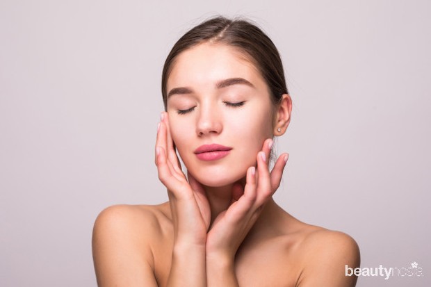 CSM ini memiliki banyak manfaat, diantaranya Kulit menjadi segar dan lembab, memperkuat skin barrier pada wajah, memperlancar peredaran darah