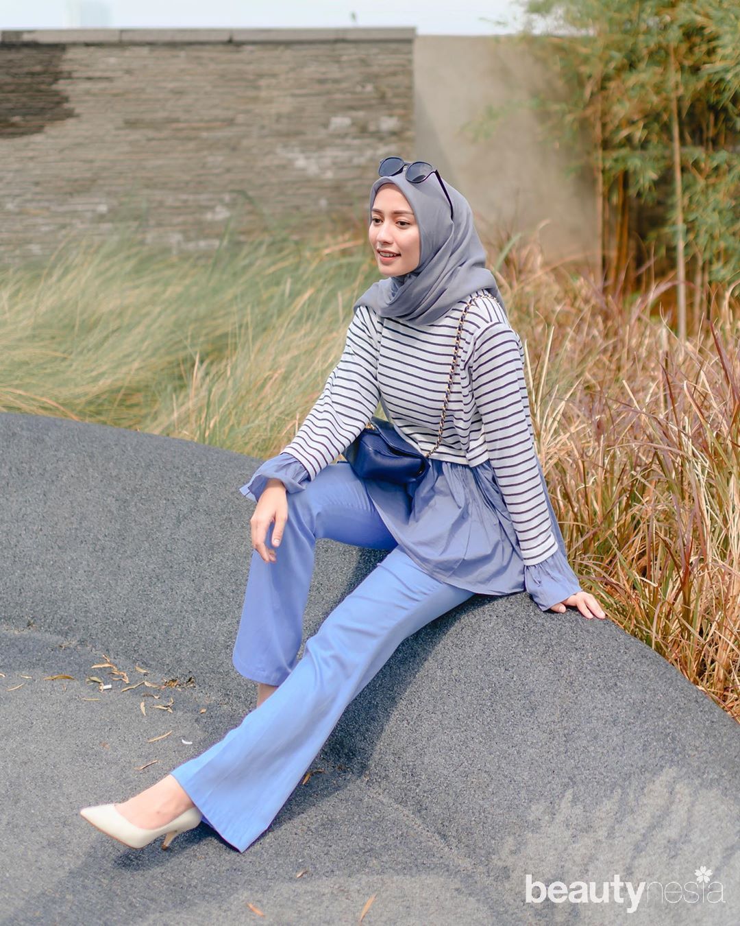 infuencer hijab Mega iskanti