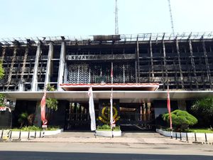 Sudah 131 Saksi Diperiksa Terkait Kasus Kebakaran Gedung Kejagung Sudah 131 Saksi Diperiksa Terkait Kasus Kebakaran Gedung Kejagung