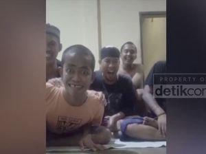 Dua Anggota Polres Parepare Diperiksa Buntut Tahanan Main TikTok Dua Anggota Polres Parepare Diperiksa Buntut Tahanan Main TikTok