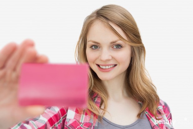 biar belanja makeup online makin hemar, daftar dirimu dalam program loyalty atau membership di toko resmi