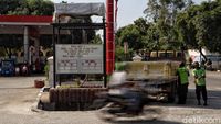 Waspada COVID-19, Tugu Peti Mati Mejeng di Pademangan Barat