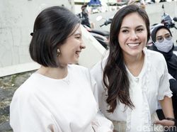 Video: Ungkapan Hati Shaloom Razade untuk Wulan Guritno di Hari Ibu