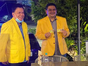 Jelang Pendaftaran KPU, Cawalkot PD-PPP di Makassar Appi Dapat KTA Golkar Jelang Pendaftaran KPU, Cawalkot PD-PPP di Makassar Appi Dapat KTA Golkar