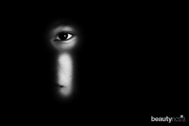 Depresi pada Anak/ Sumber: Freepik.com Jika kamu melihat adanya tanda-tanda ini pada anakmu, tidak ada salahnya untuk mengajaknya ke psikolog atau psikiater.