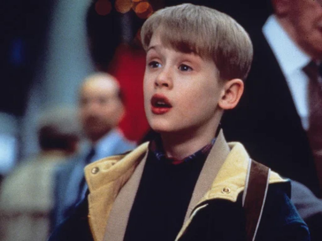 Kisah Kelam Macaulay Culkin di Balik Kesuksesan Film Home Alone Kisah Kelam Macaulay Culkin di Balik Kesuksesan Film Home Alone
