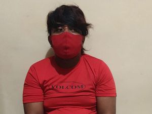Minta Rp 100 Ribu ke Pengguna Jalan, Jika Tak Dikasih Pria Ini Pamer Kemaluan Minta Rp 100 Ribu ke Pengguna Jalan, Jika Tak Dikasih Pria Ini Pamer Kemaluan
