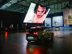 Tak Hanya Konser, Pameran Seni Drive-in Kini Ada di Belanda