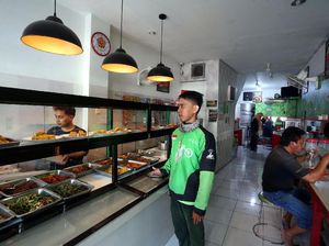 Ya Ampun! 20 Ribu Warteg di Jabodetabek Bakal Tutup