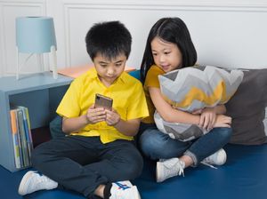 Mengulas Kecanggihan Geniora Phone, Ponsel Untuk Anak-anak Mengulas Kecanggihan Geniora Phone, Ponsel Untuk Anak-anak