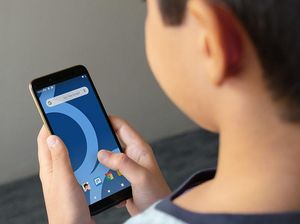 Saingi Nokia C3, Ini 7 Hape Rp 1 Jutaan untuk Belajar Online Saingi Nokia C3, Ini 7 Hape Rp 1 Jutaan untuk Belajar Online