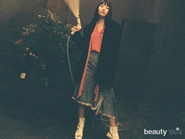 Joy RED VELVET/ Foto: Instagram.com/_imyour_joy inspirasi gaya OOTD Joy Red Velvet